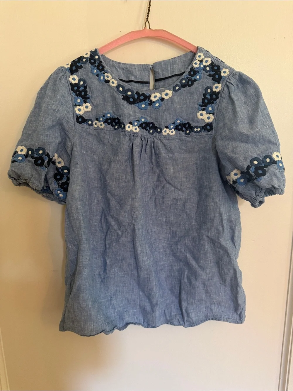 Boden Light Blue Embroidered Puff-Sleeve Blouse size 6
